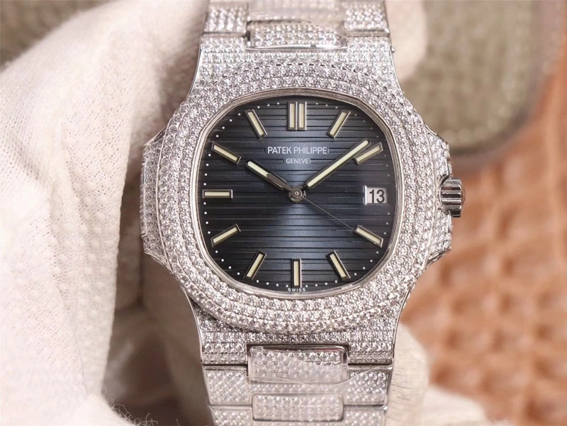 Patek Philippe Nautilus 5719-10G Silver Diamond R8 Factory 1:1 Best Edition Replica Watch Gradient Grey Dial Swiss Cal.324 S C